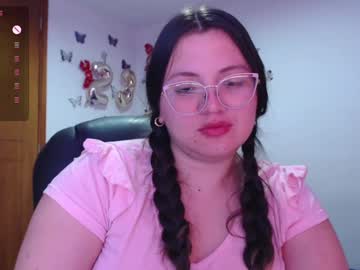 Sarahros1 Chaturbate stream image from April 25, 2025