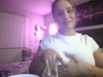 Lolalush888 Chaturbate stream image from April 26, 2025