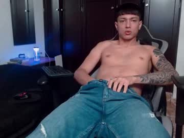 Aarman_Bannana Chaturbate stream image from April 26, 2025