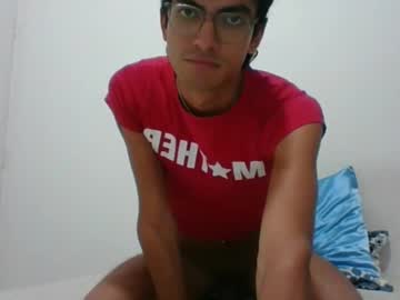 Axellatino_ Chaturbate stream image from April 26, 2025