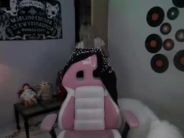 Saucy_Jenn1 Chaturbate stream image from April 26, 2025