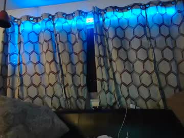 Toosieslide5 Chaturbate stream image from April 26, 2025