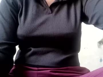 Sexymaya8642 Chaturbate stream image from April 26, 2025