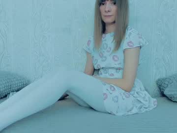 Your_Caramelka Chaturbate stream image from April 26, 2025