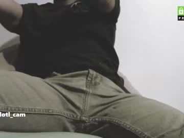Danel527 Chaturbate stream image from April 26, 2025