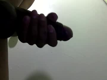 Dickink13 Chaturbate stream image from April 26, 2025