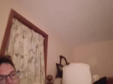 Trufflerabbit Chaturbate stream image from April 26, 2025