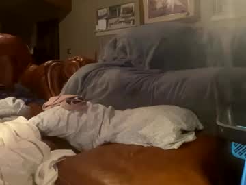 Bigkitties69 Chaturbate stream image from April 26, 2025