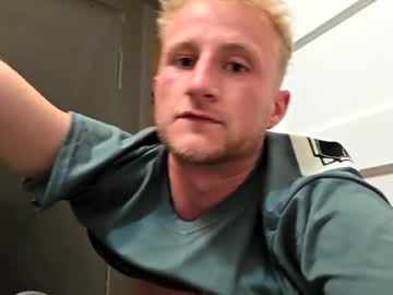 Hunt4jaz Chaturbate stream image from April 26, 2025