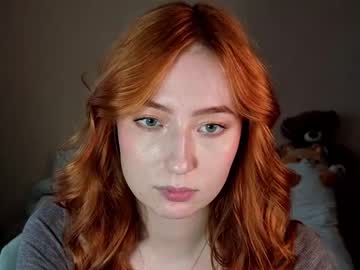 Little_Ffiona Chaturbate stream image from April 26, 2025