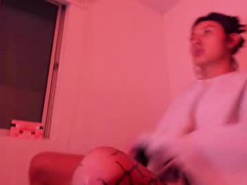 Est4rt Chaturbate stream image from April 26, 2025