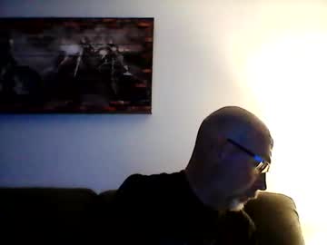 Meathome3 Chaturbate stream image from April 26, 2025