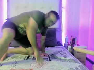 Mariham_Murath_ Chaturbate stream image from April 26, 2025