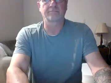 Moamale Chaturbate stream image from April 26, 2025