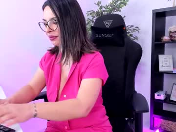 Victoria_Vergara Chaturbate stream image from April 26, 2025