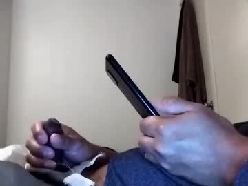 Charliesa2025 Chaturbate stream image from April 26, 2025