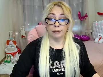 Katrinacharm Chaturbate stream image from April 26, 2025