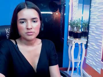 Cristal_Pp2 Chaturbate stream image from April 26, 2025