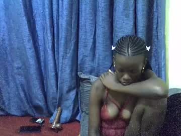 Ebonydol2 Chaturbate stream image from April 26, 2025