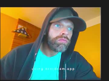 Juansingle13 Chaturbate stream image from April 26, 2025