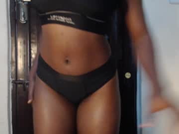 Juicy_Cum90 Chaturbate stream image from April 26, 2025