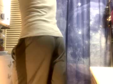 Wiltryanything2x Chaturbate stream image from April 26, 2025