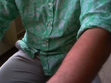 Stevehornystud Chaturbate stream image from April 26, 2025