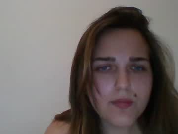 Anakare33 Chaturbate stream image from April 26, 2025