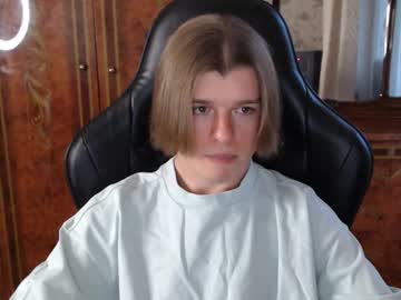 Maxplay18 Chaturbate stream image from April 26, 2025