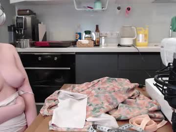 Mellowbae Chaturbate stream image from April 26, 2025