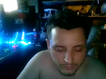 Toungetwister9000 Chaturbate stream image from April 26, 2025