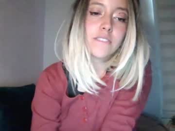Ambar_Shyshow Chaturbate stream image from April 26, 2025