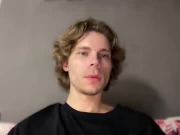 Keisskolins Chaturbate stream image from April 26, 2025