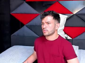 Whitedylan1 Chaturbate stream image from April 26, 2025