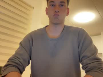 Youcan__ Chaturbate stream image from April 26, 2025