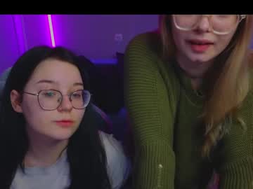 Halkroomra Chaturbate stream image from April 26, 2025