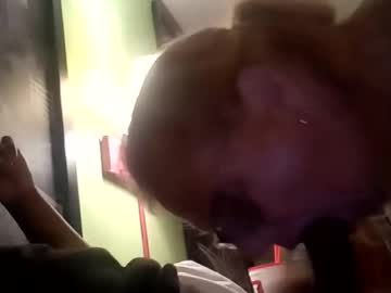 Blondebrownie Chaturbate stream image from April 26, 2025