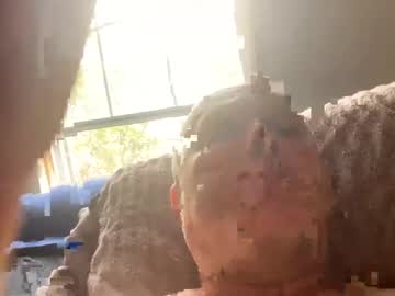 Mitchig Chaturbate stream image from April 26, 2025