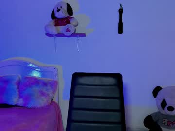Angelcaribbean Chaturbate stream image from April 26, 2025