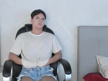 Isaac_Lamm Chaturbate stream image from April 26, 2025