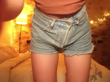 Lovely_Nat Chaturbate stream image from April 26, 2025