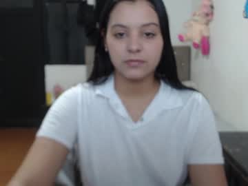 Maddyevans1 Chaturbate stream image from April 26, 2025