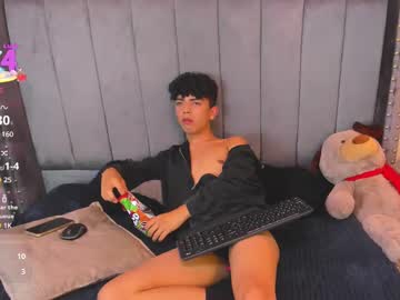 Niick_Twink Chaturbate stream image from April 26, 2025