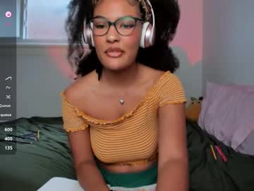 Softbby123 Chaturbate stream image from April 26, 2025