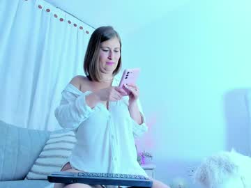 Allison_01stone Chaturbate stream image from April 26, 2025