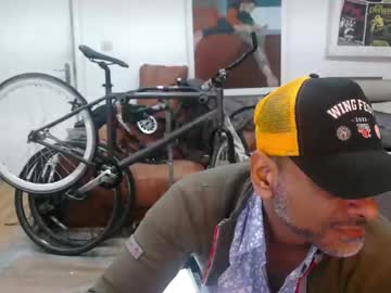 Mista_Sista_Fista Chaturbate stream image from April 26, 2025