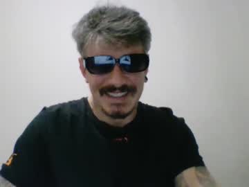 Brenald1234 Chaturbate stream image from April 27, 2025
