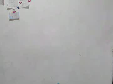 Mia_Kanee Chaturbate stream image from April 27, 2025