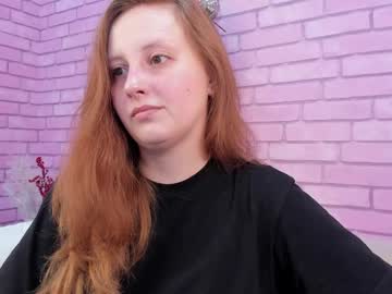 Madelinejakson Chaturbate stream image from April 27, 2025