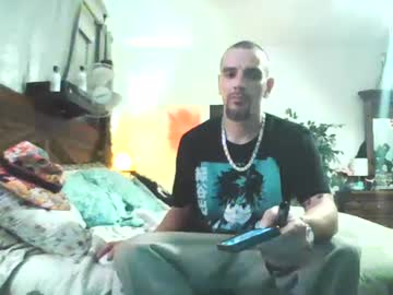 Superd512 Chaturbate stream image from April 27, 2025
